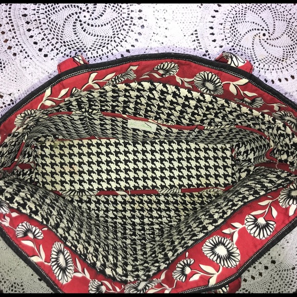 Vera Bradley Large Tote - Picture 5 of 8